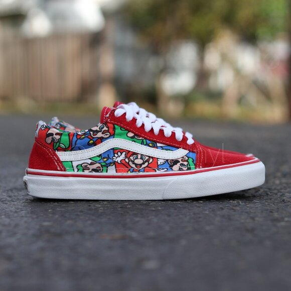 Vans Old Skool Super Mario Custom Sneakers NWT - Picture 2 of 10